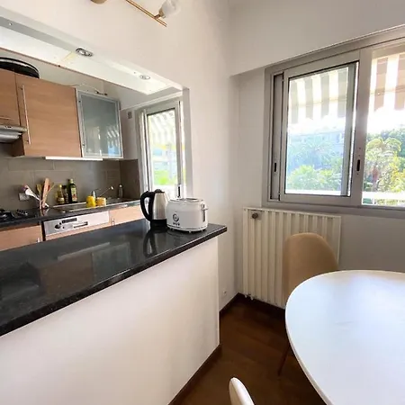 Superb In With Magnificent View ! Apartment