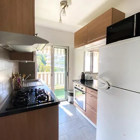 Superb In With Magnificent View ! Apartment *